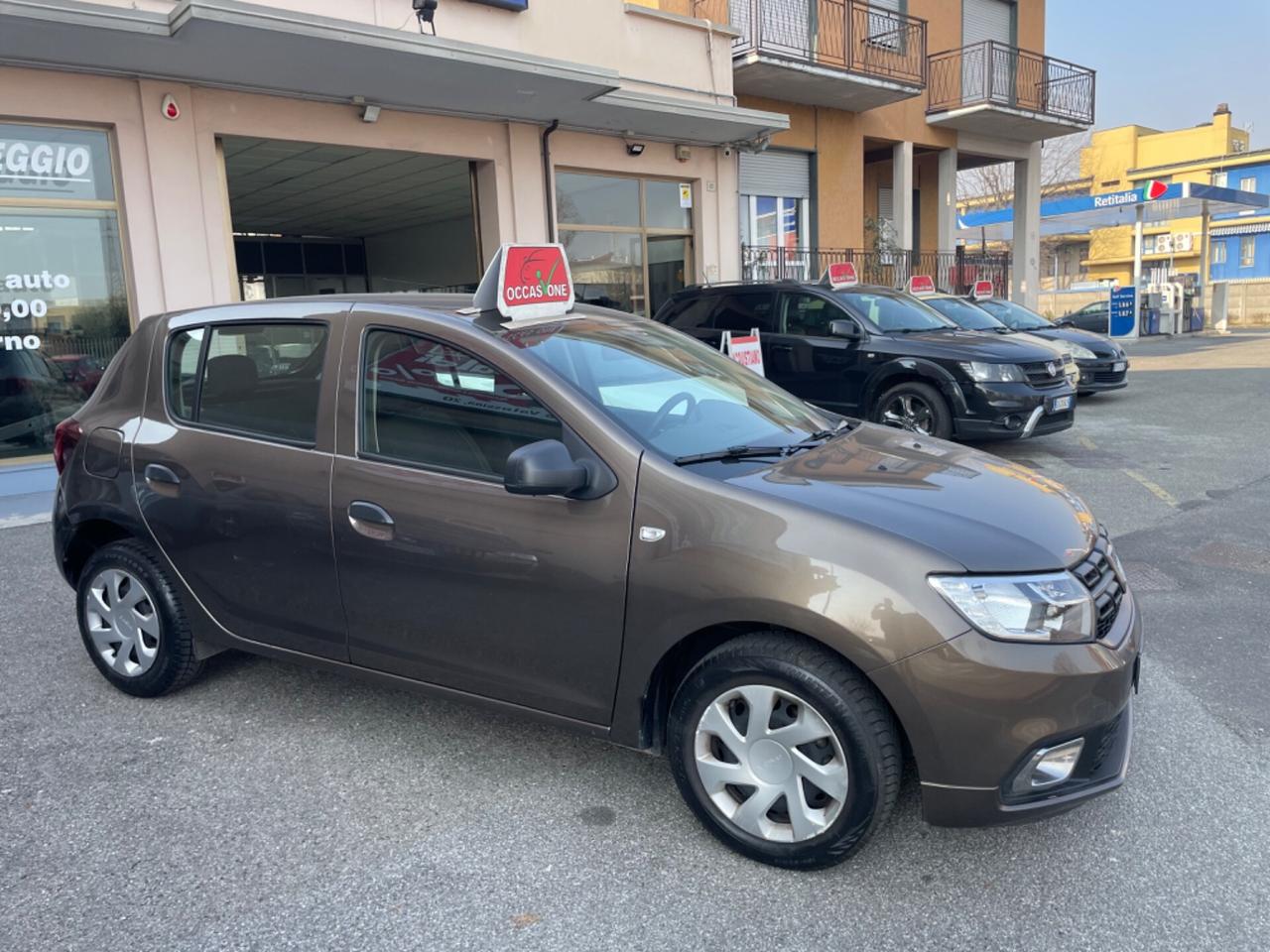 Dacia Sandero 1.0 SCe 12V 75CV ok neo patentati