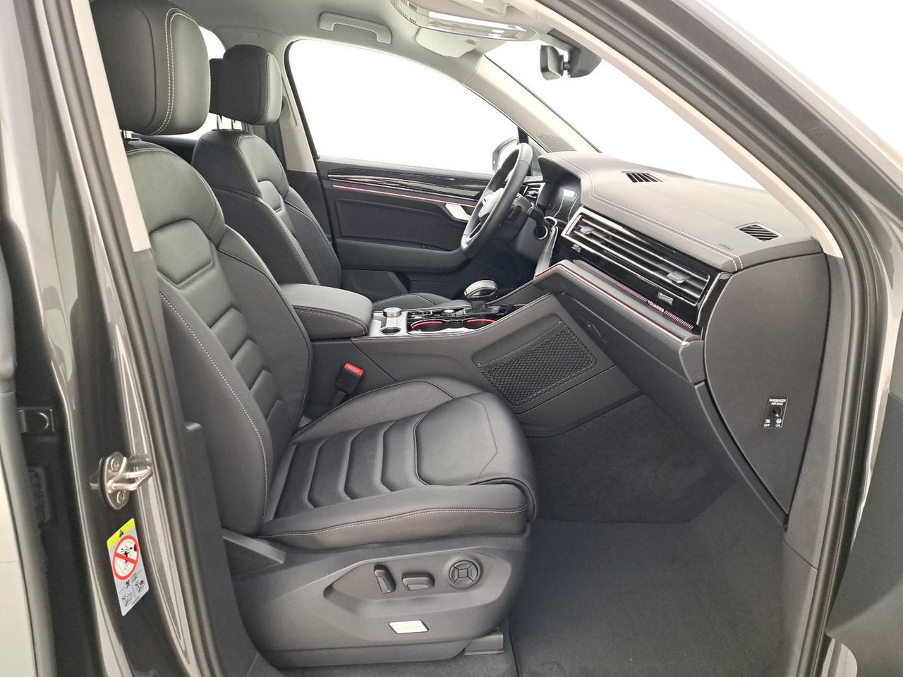 Volkswagen Touareg 3.0 v6 tdi scr elegance 231cv auto
