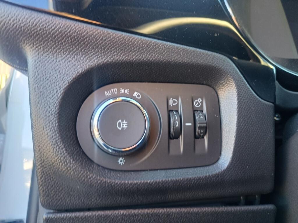 Opel Corsa 1.2 100cv GS