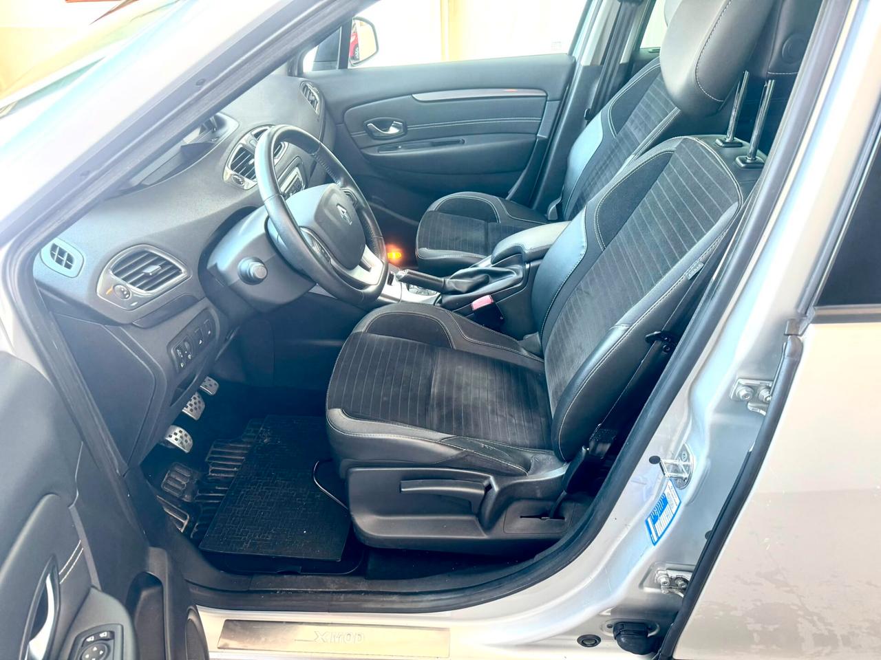 Renault Scenic Scénic XMod Cross 1.5 dCi 110CV EDC Energy