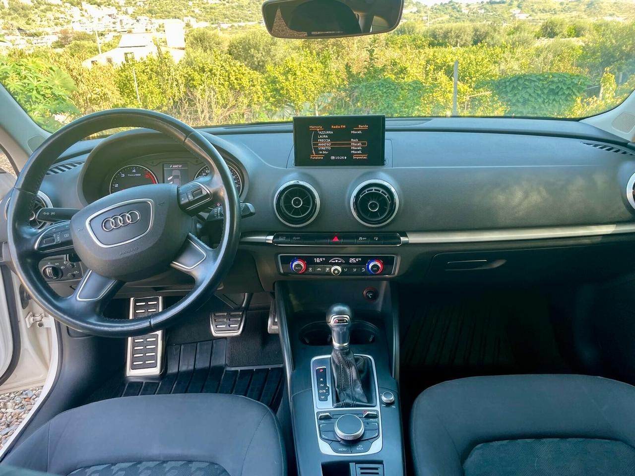 Audi A3 1.6 TDI clean diesel Attraction
