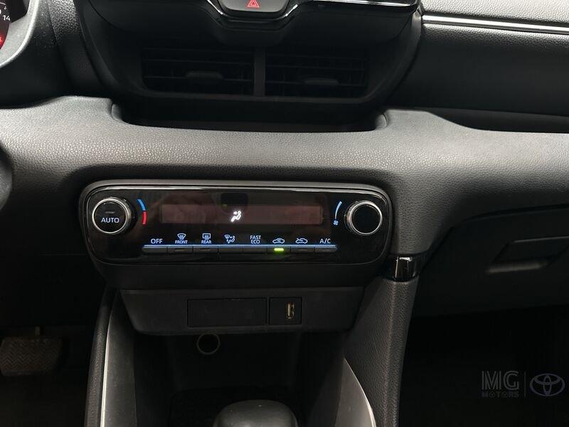 Toyota Yaris 1.5 Hybrid 5 porte Active