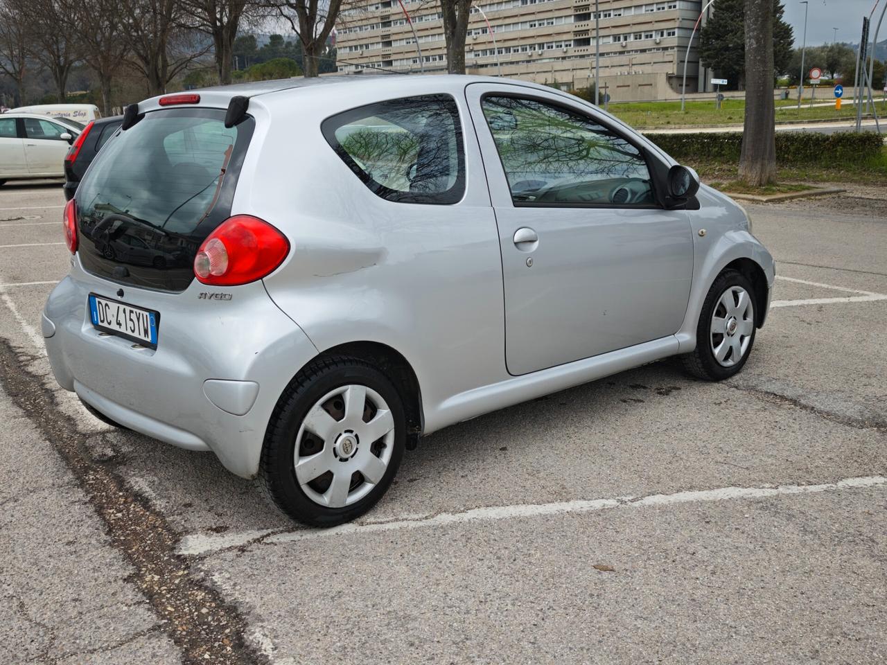 Toyota Aygo 1.0 OK NEOPATENTATI