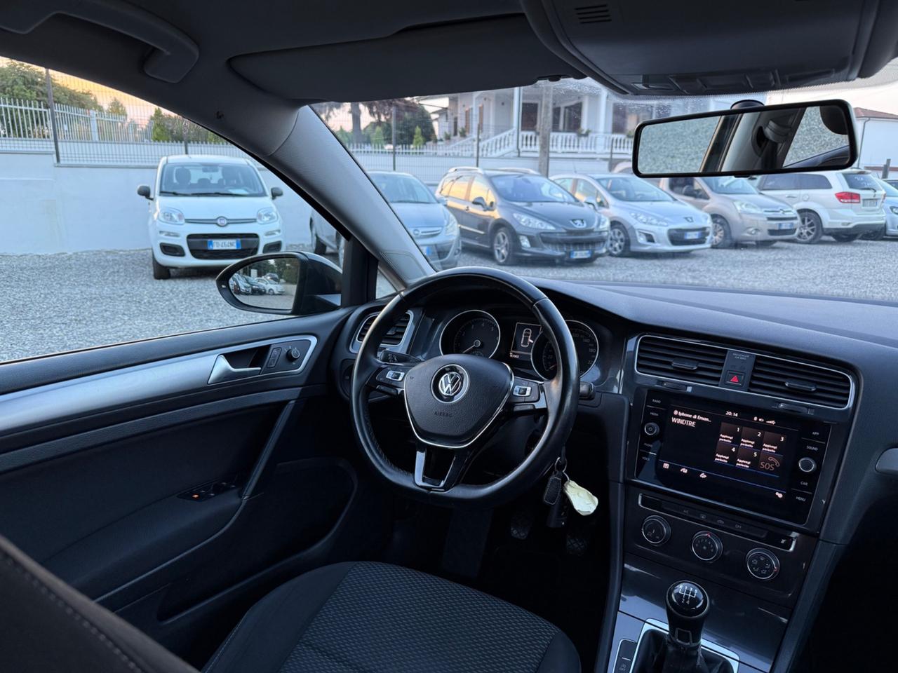 Volkswagen Golf 1.0 TSI 85 CV 5p. Trendline BlueMotion Technology