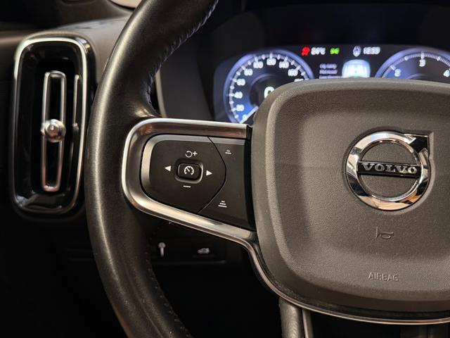 VOLVO XC40 D4 AWD Geartronic Inscription