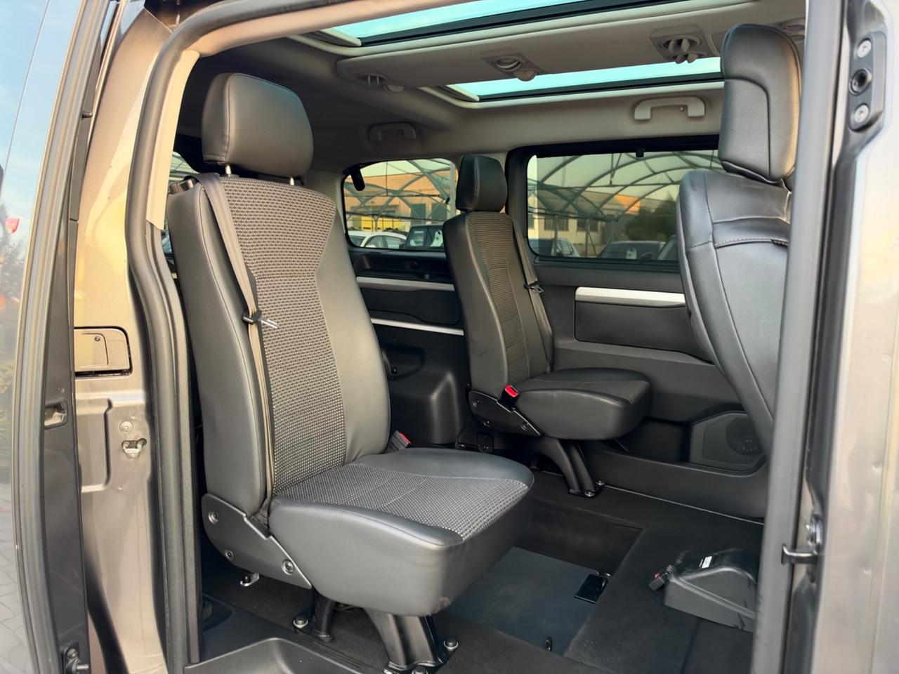 Peugeot Traveller BlueHDi 180 CV EAT8 DISABILI