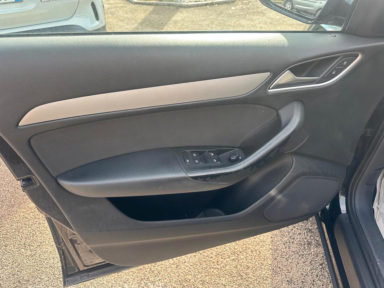 Audi Q3 2.0 TDI Business Plus NEOPATENTATI