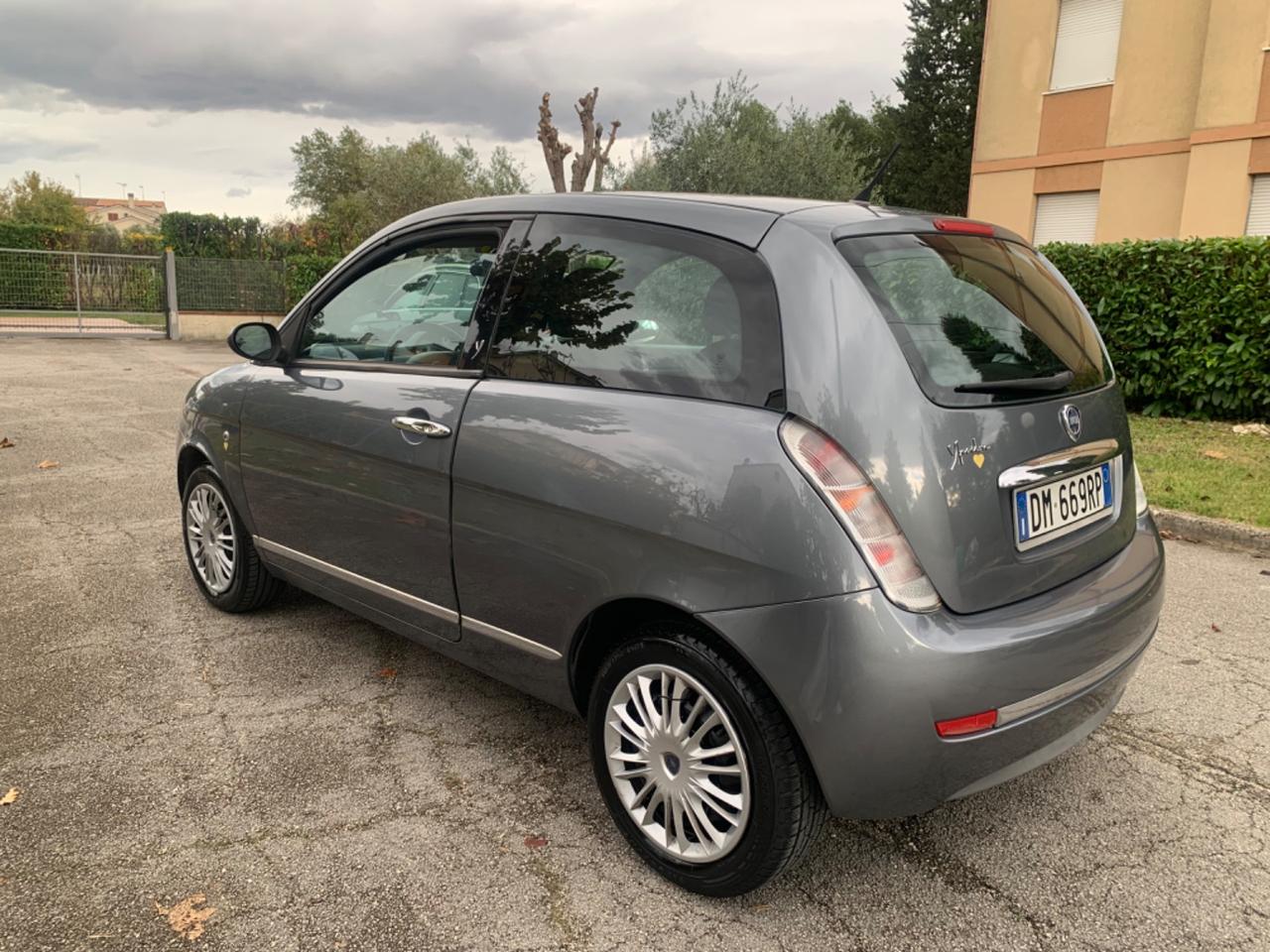 Lancia Ypsilon 1.2 modamilano restailing