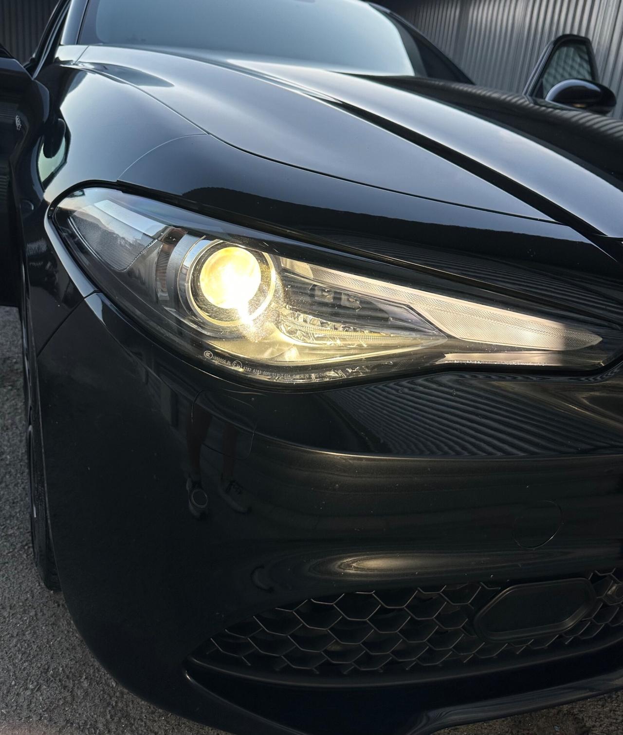 Alfa Romeo Giulia 2.2 TD 210cv AT8 Q4 Veloce