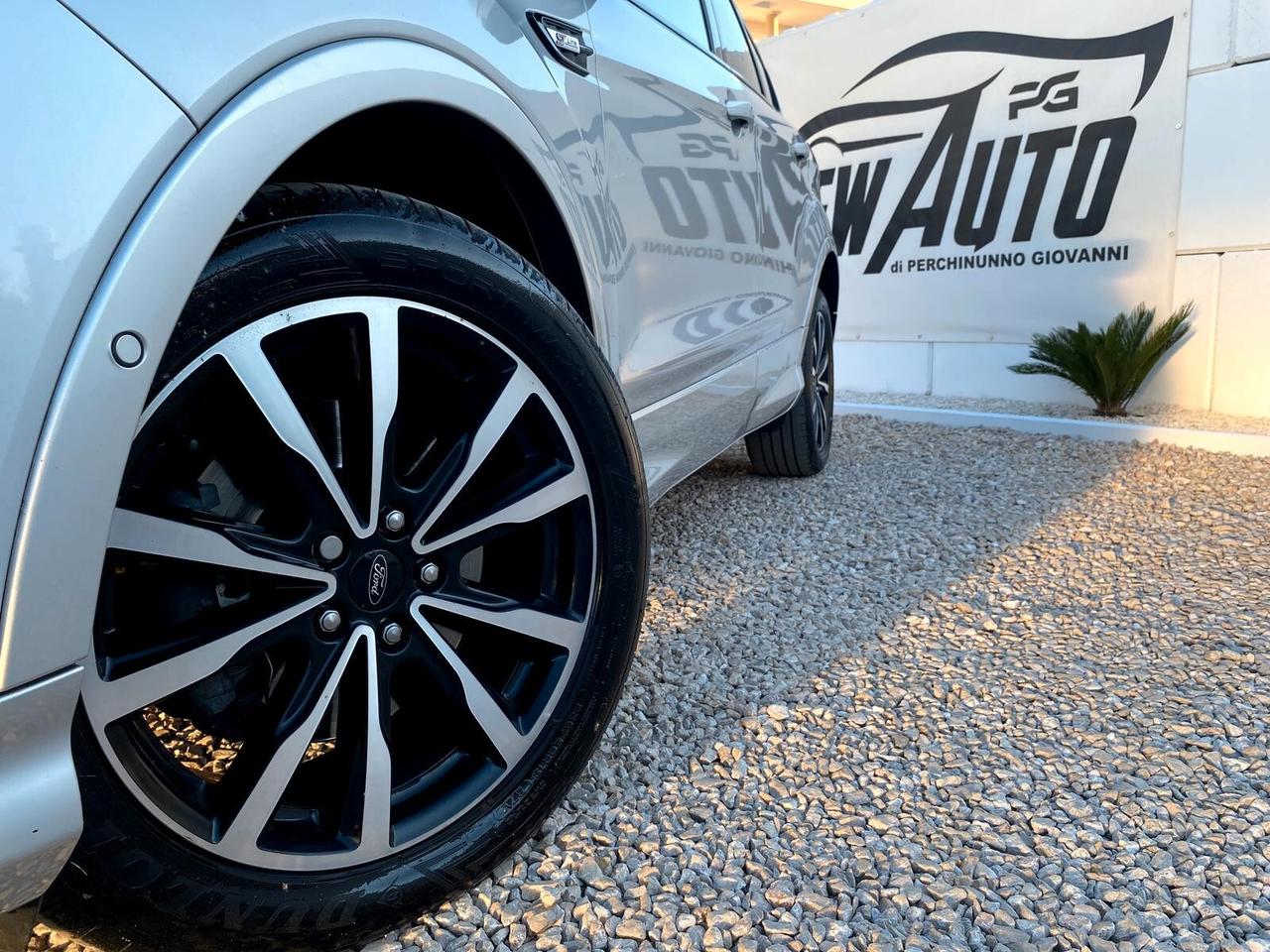 Ford Kuga 1.5 TDCI 120 CV S&S 2WD ST-Line