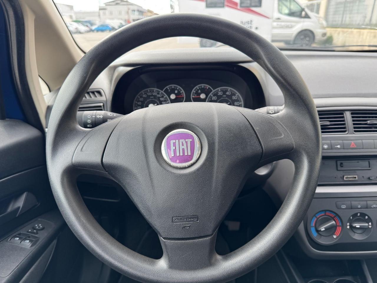 FIAT GRANDE PUNTO 1.2 Benz 5p 95000 km