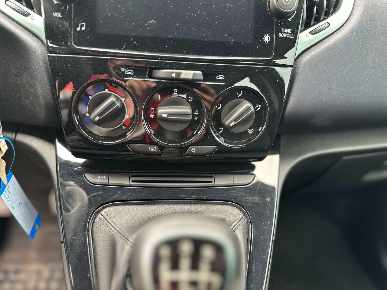 LANCIA Ypsilon III 2021 - Ypsilon 1.0 firefly hybrid Gold s&s 70cv 5p.ti