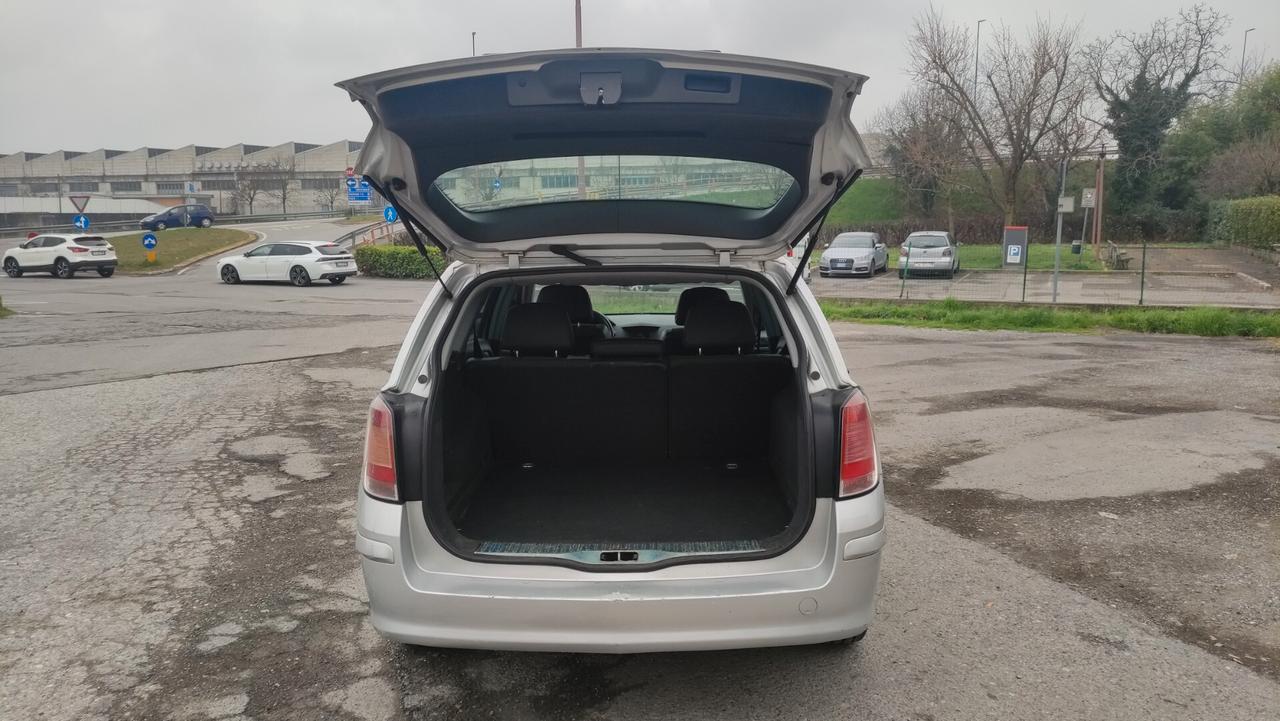 Opel Astra 1.6 16V Twinport Station Wagon NEOPATENTATI - 2005