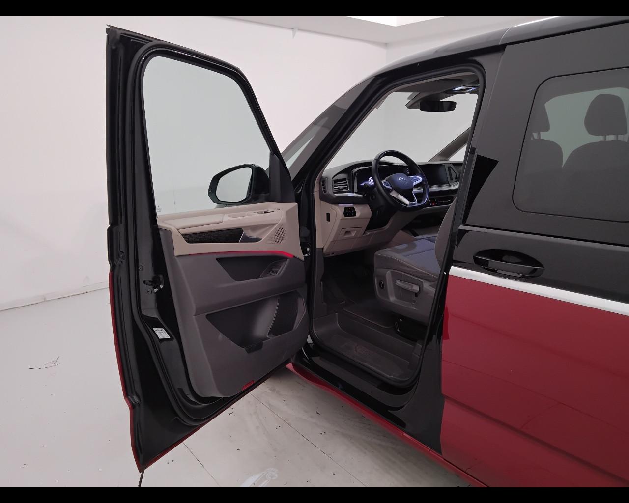 VOLKSWAGEN Multivan T7 - Multivan 1.4 tsi eh Style dsg 7p.ti