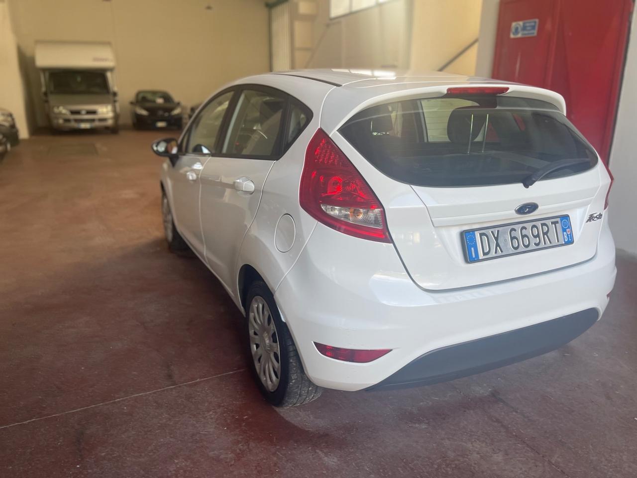 Ford Fiesta Fiesta+ 1.2 82CV 5 porte SI NEOPATENTATI