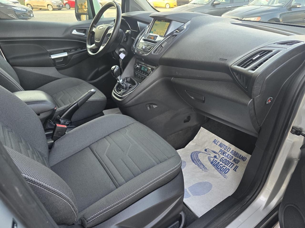 Ford Tourneo Connect 1.5 TDCI Titanium 5p.