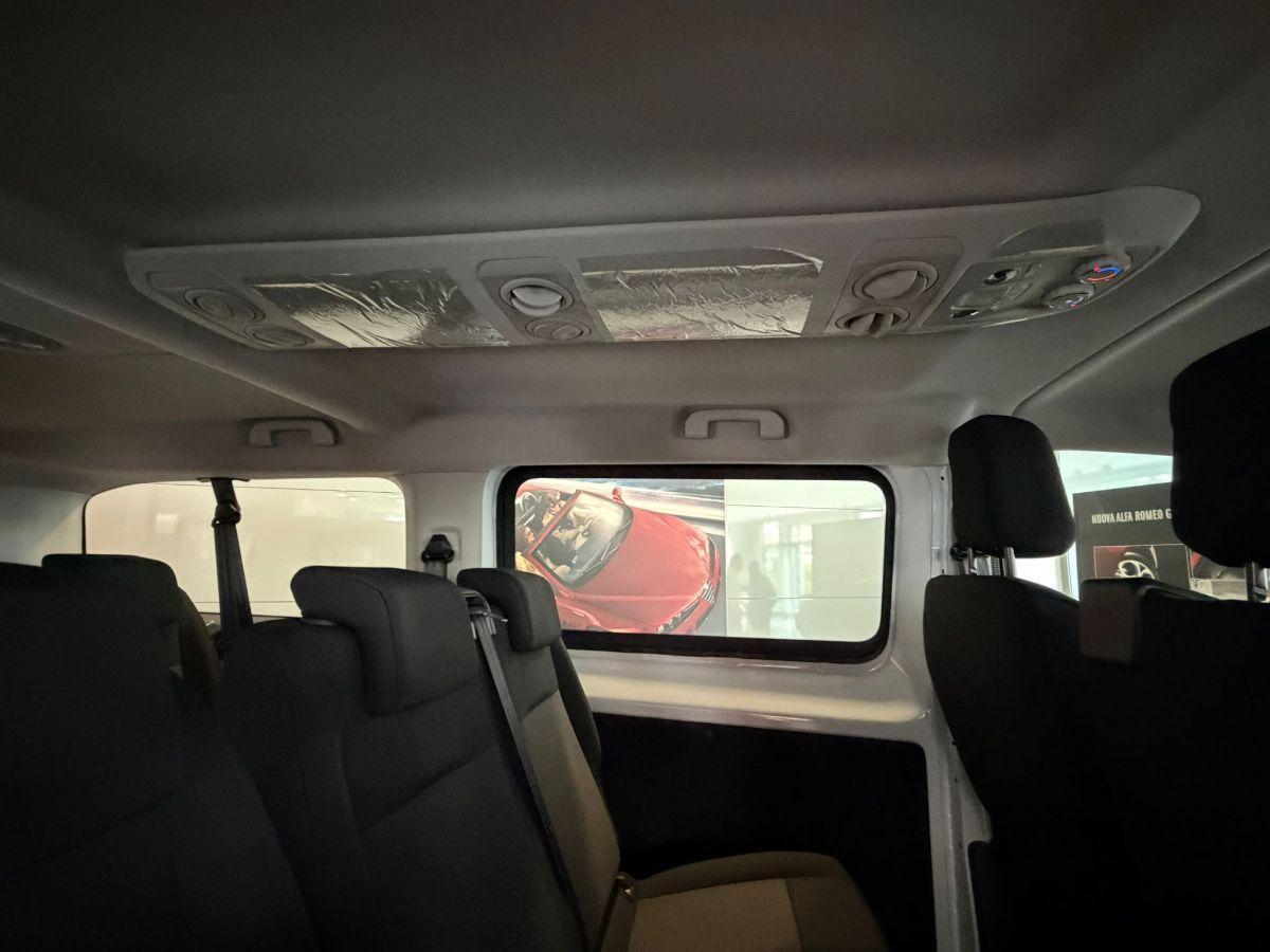 OPEL - Vivaro Station Wagon 177 AT8 XL 9S