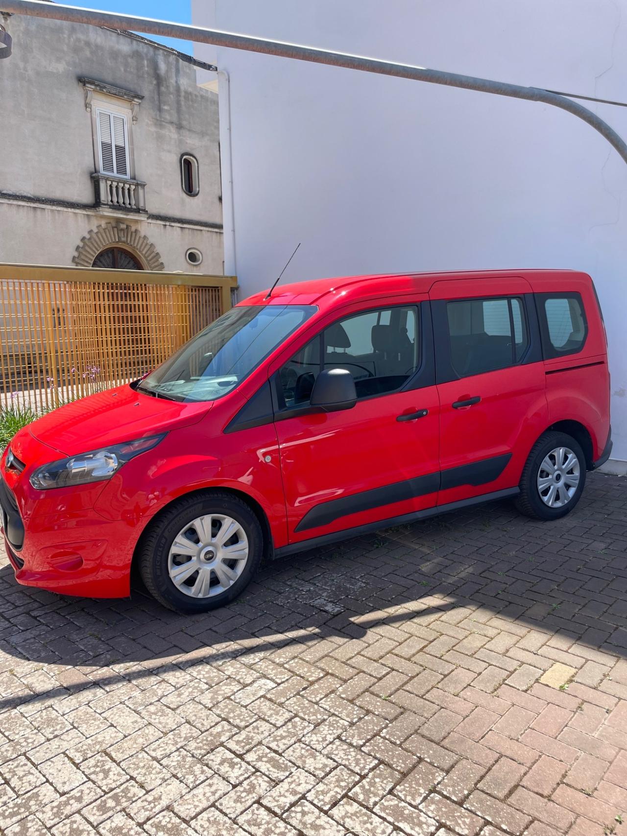 Ford Tourneo Connect Tourneo Connect 1.5 TDCi 120 CV Titanium