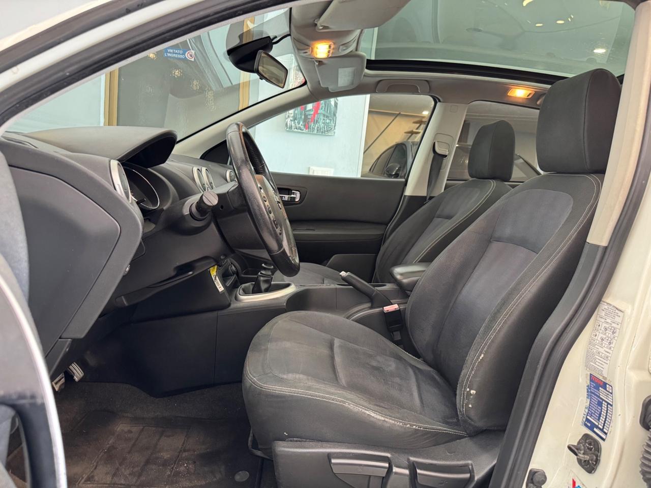 Nissan Qashqai 1.5 dCi DPF Tekna tetto panoramico