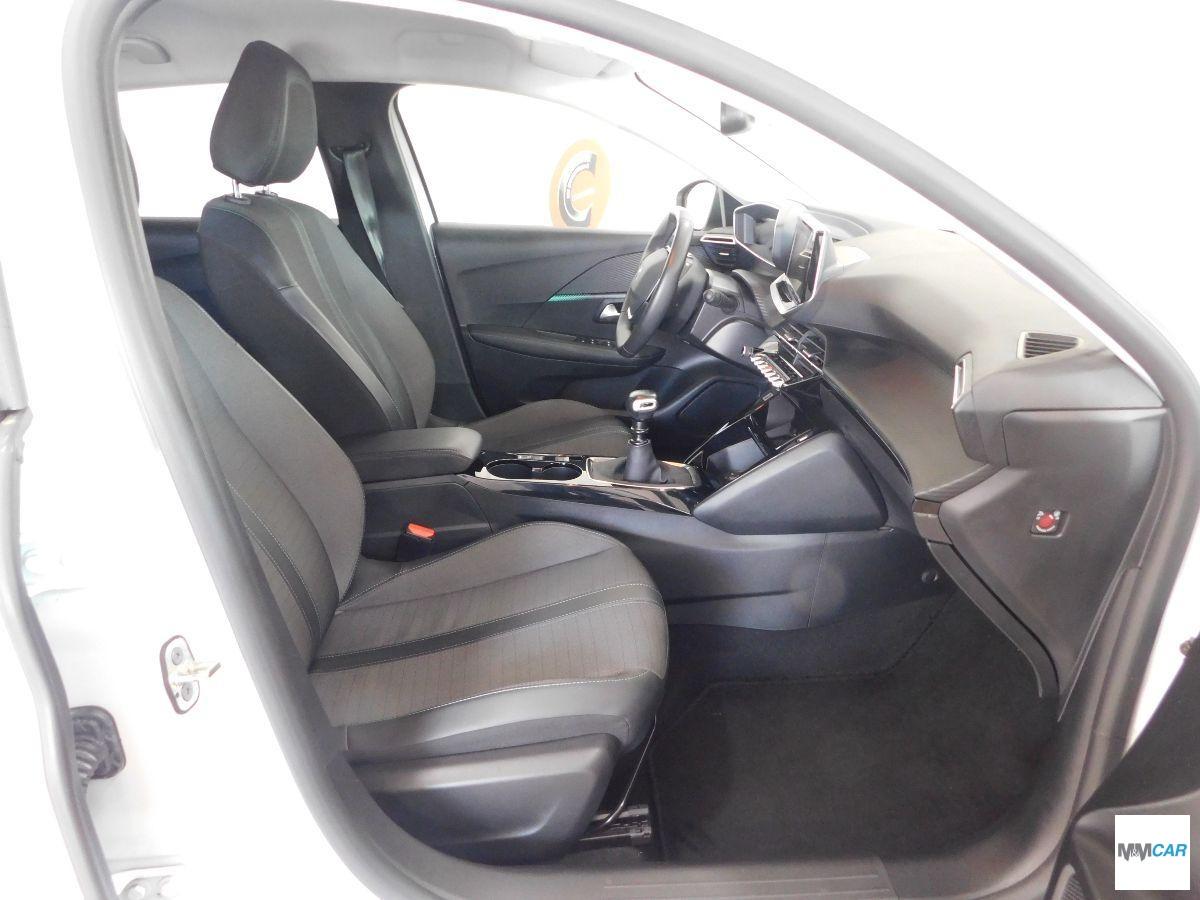 PEUGEOT - 208 - BlueHDi 100 S&S 5p. Allure Navi Pack