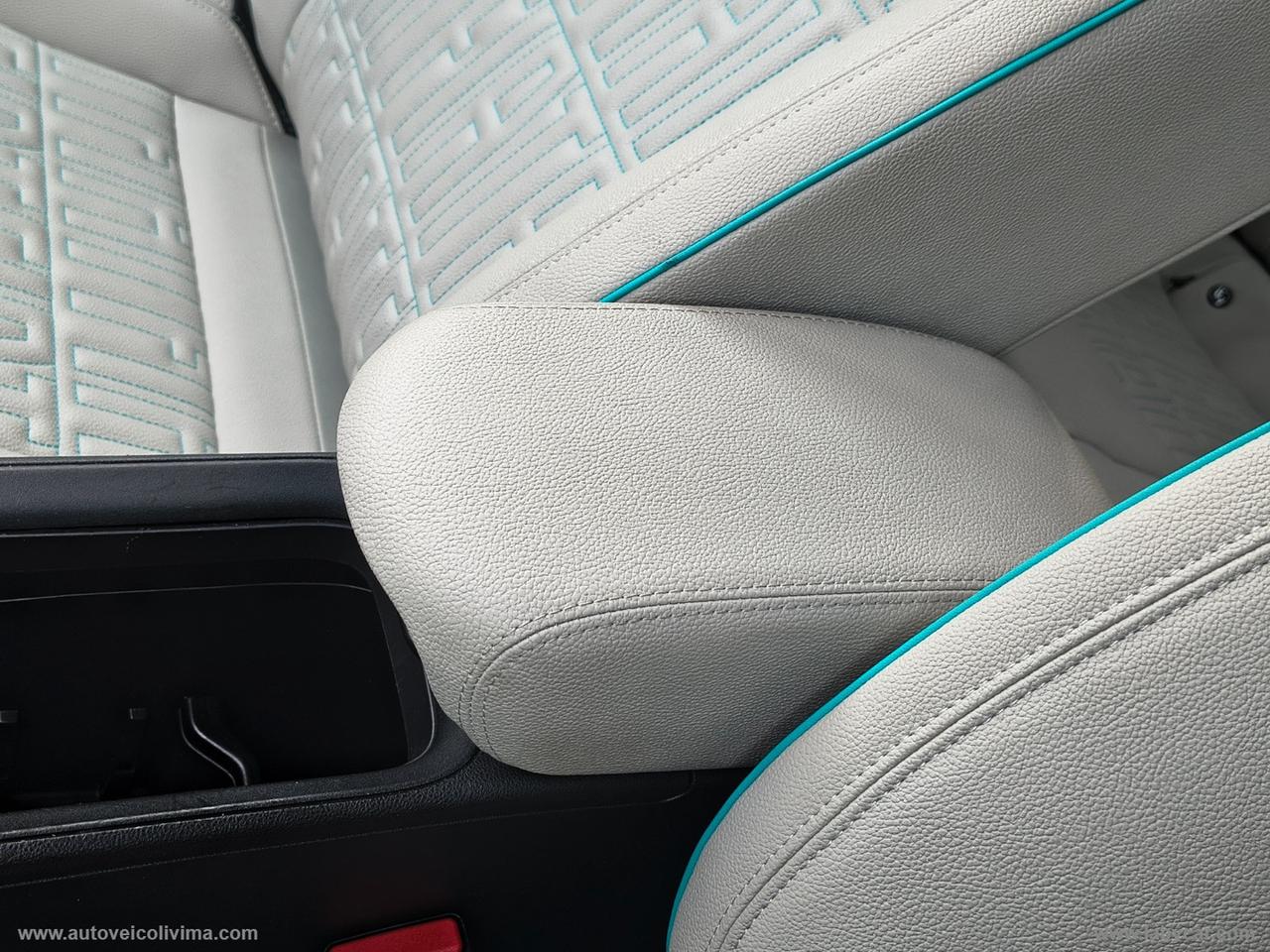 FIAT 600 Hybrid MHEV La Prima