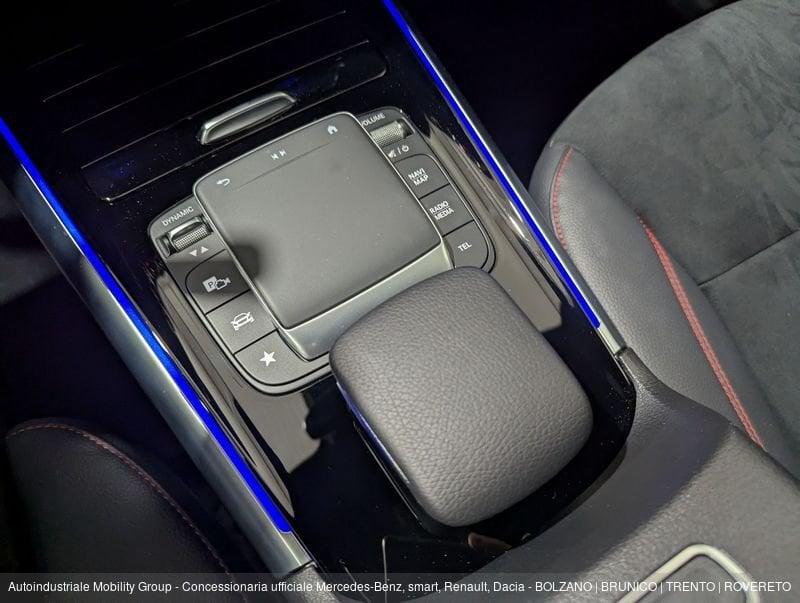 Mercedes-Benz GLA 200 D 4MATIC PREMIUM AUTOMATIC