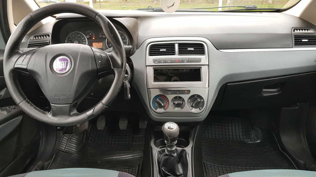 Fiat Grande Punto 1.3 MJT 90 CV 5 porte Dynamic