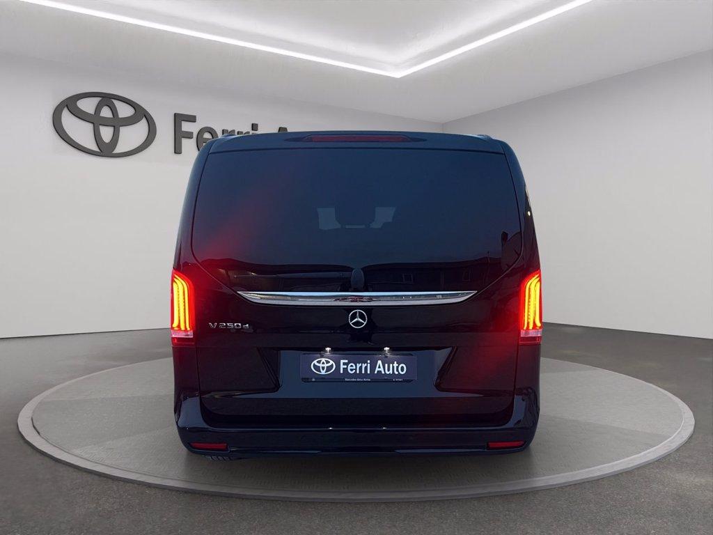 MERCEDES V long 250 d premium auto del 2021