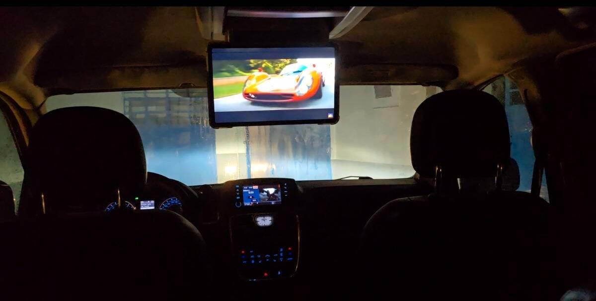 Lancia Voyager 2.8L Platinum 178cv auto *motore nuovo gar full*