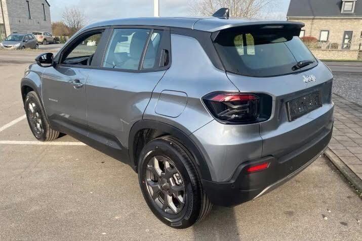 Jeep Avenger 1.2 Turbo 100 CV MHEV Longitude