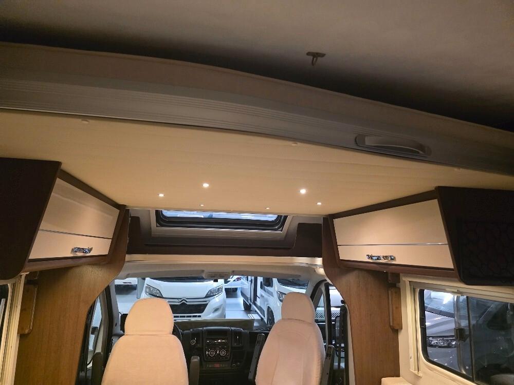 CAMPER ROLLER TEAM T-LINE GARAGE S