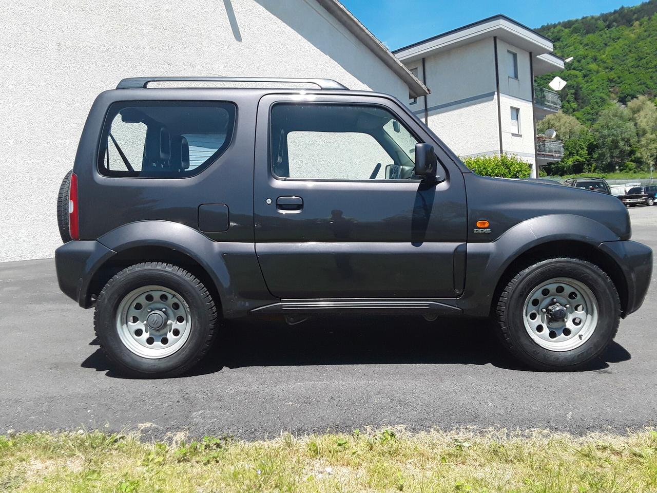 Suzuki Jimny 1.5 DDiS cat 4WD JLX