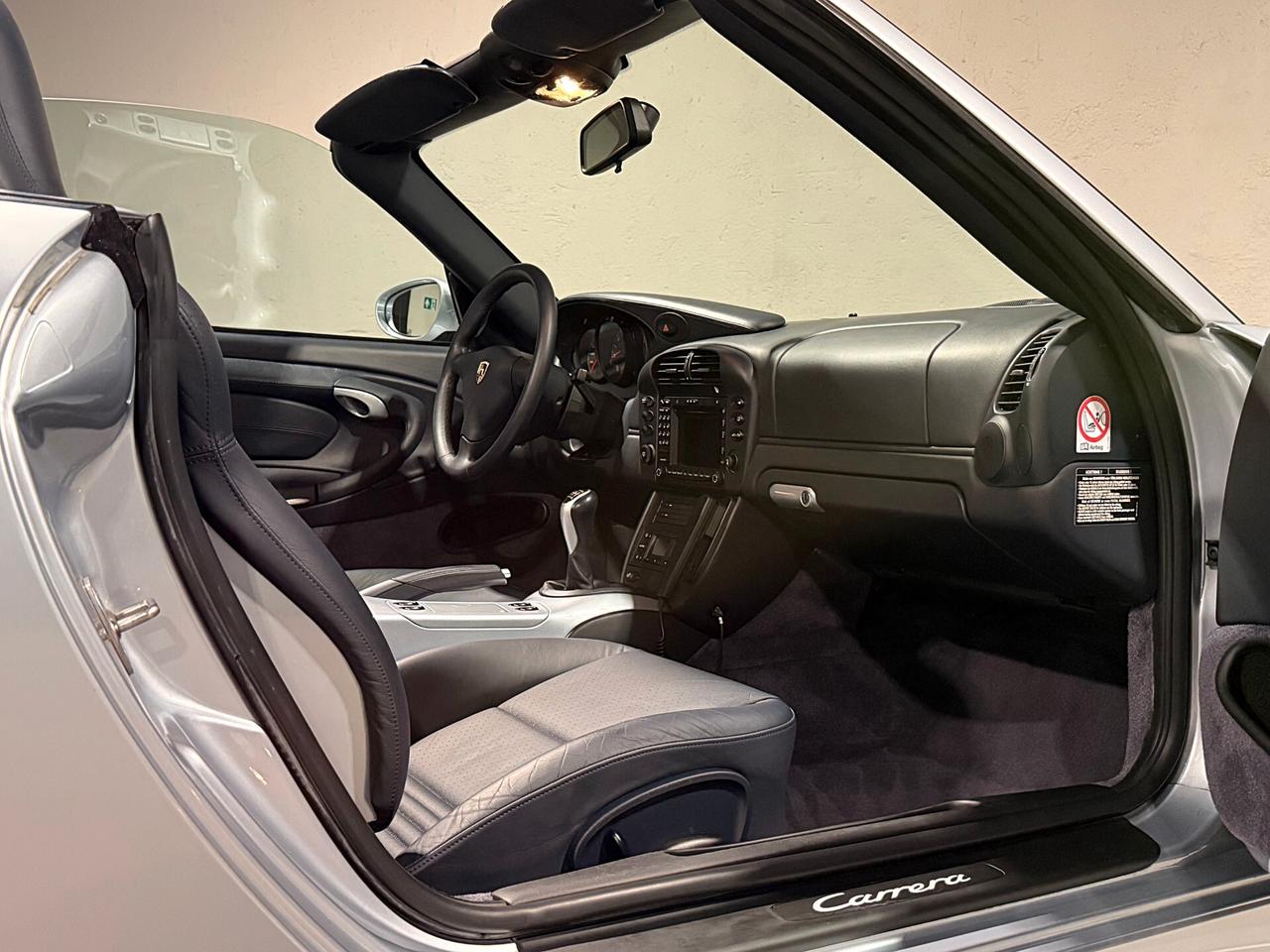 Porsche 911 Carrera cat Cabriolet