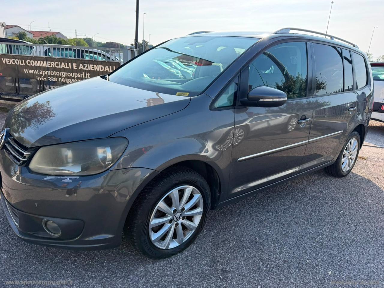 VOLKSWAGEN Touran 1.4 TSI DSG Highline EcoFuel