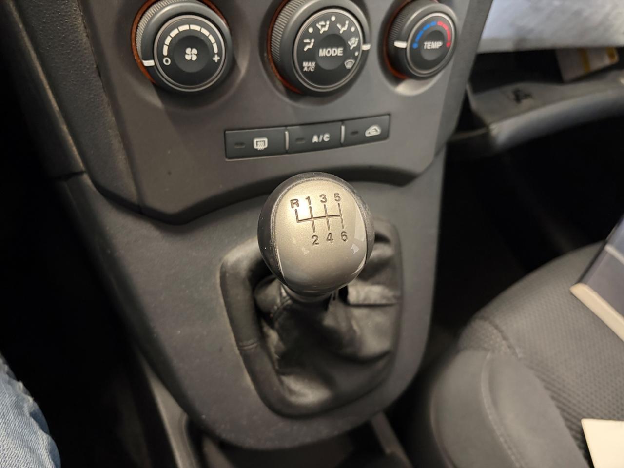 Kia Carens 2.0 16V CRDi VGT EX Harmony