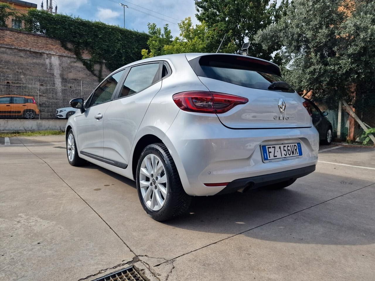 Renault Clio TCe 100 CV 5 porte Business