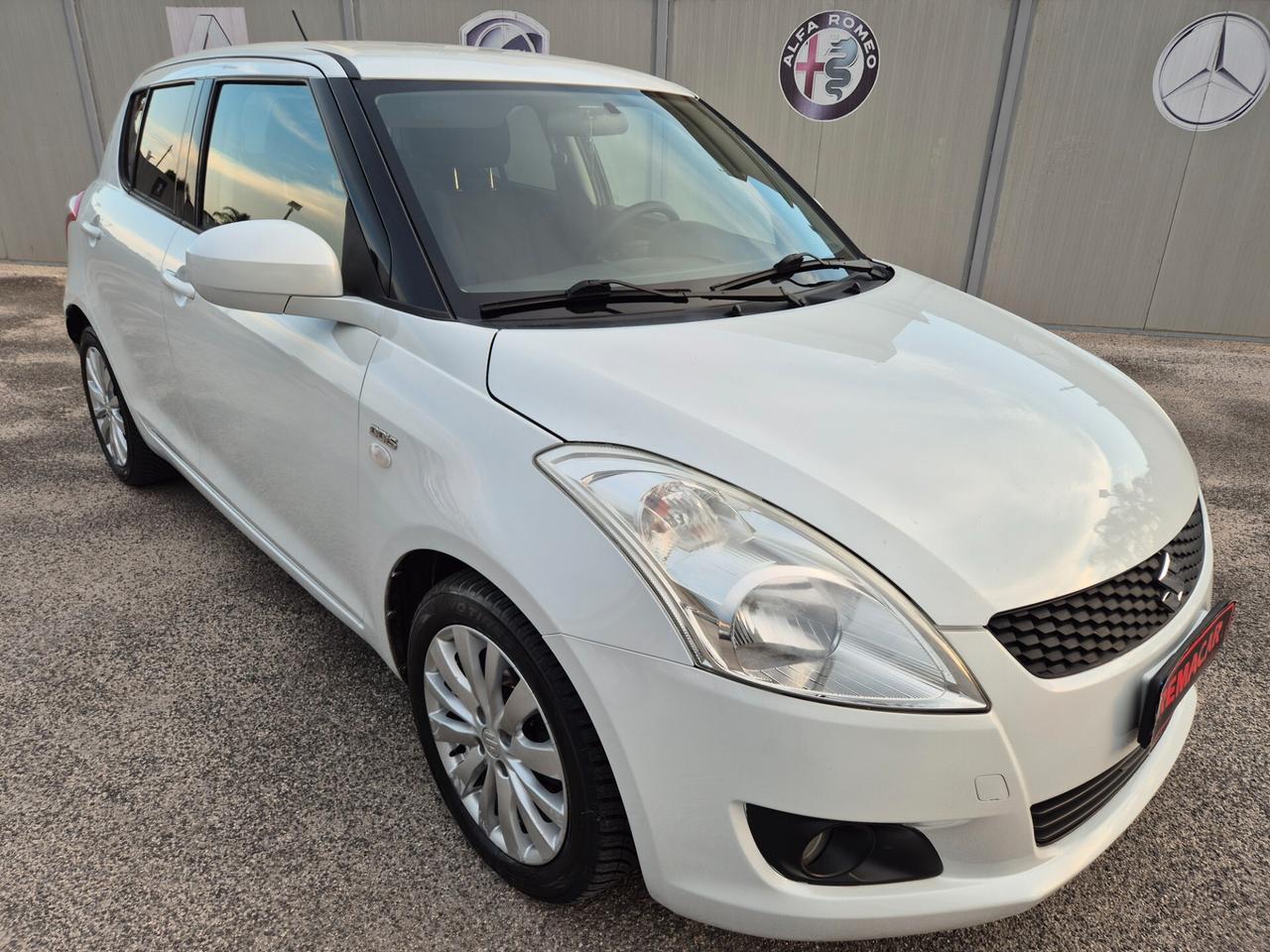 Suzuki SWIFT 1.3 DDiS 5 porte RESTAYLING NUOVA FULL 2012