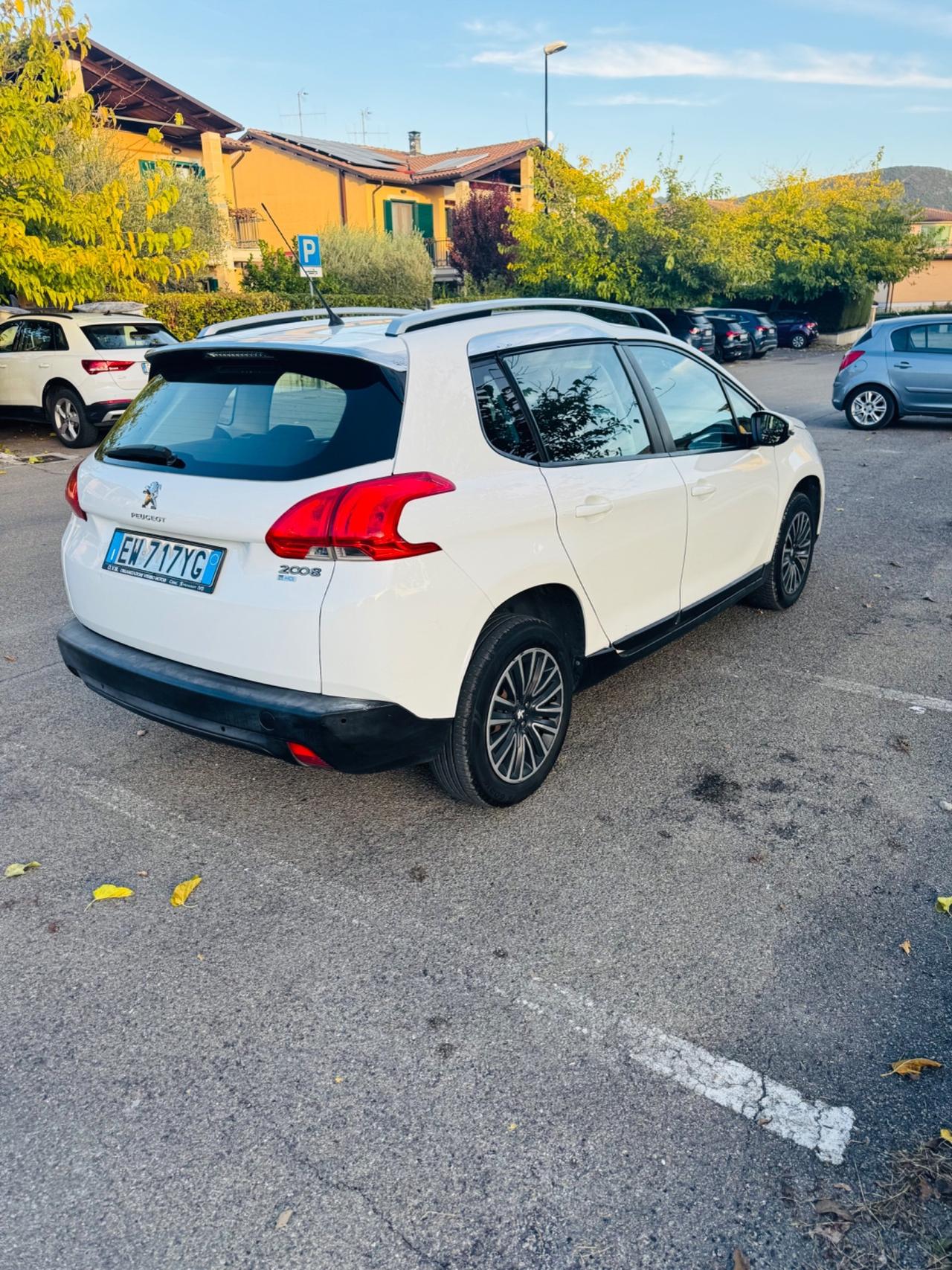 Peugeot 2008 1.6 e-HDi 92 CV Stop&Start Allure