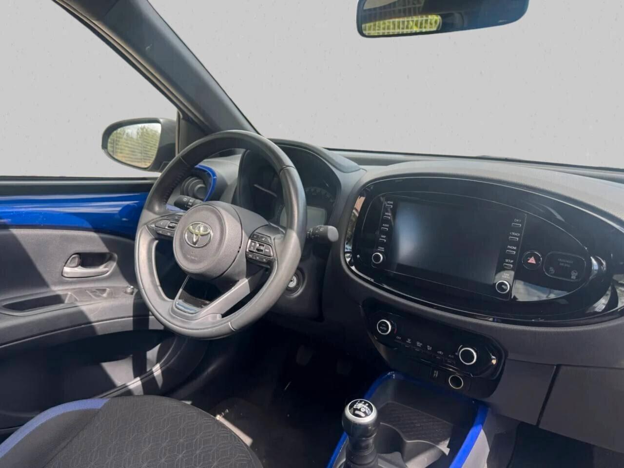 Toyota Aygo X 1.0 VVT-i 72 CV 5 porte Lounge CABRIO 05/2022