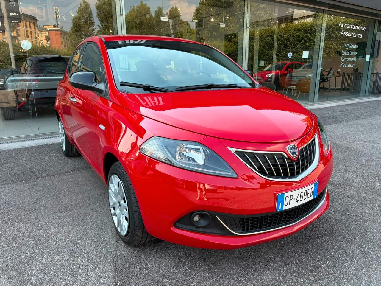 Lancia Ypsilon 1.0 FireFly 5 porte S&S Hybrid Gold