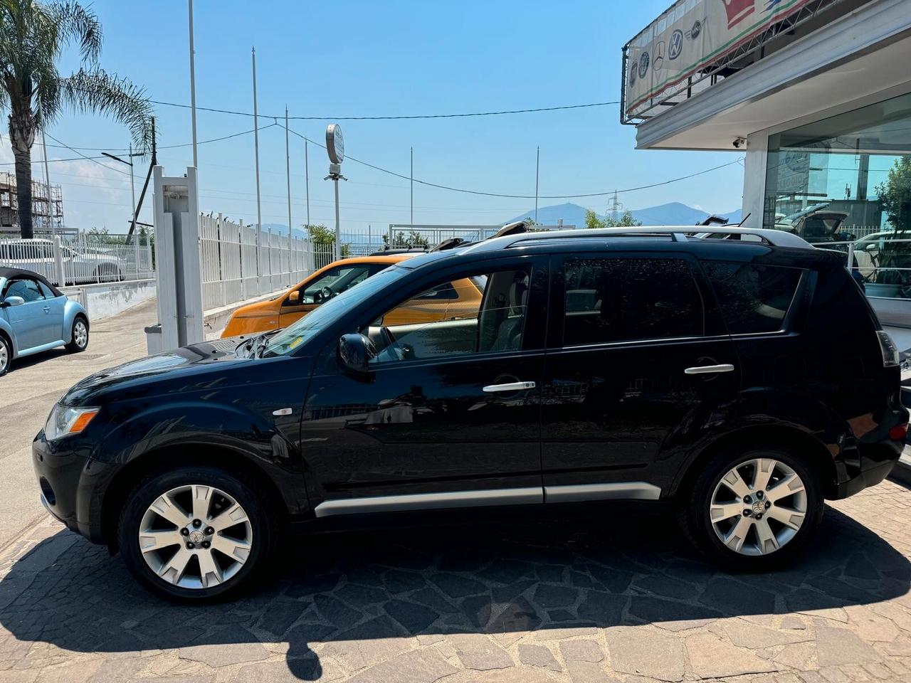 Mitsubishi Outlander 2.2 DI-D Instyle 7 p.ti DPF