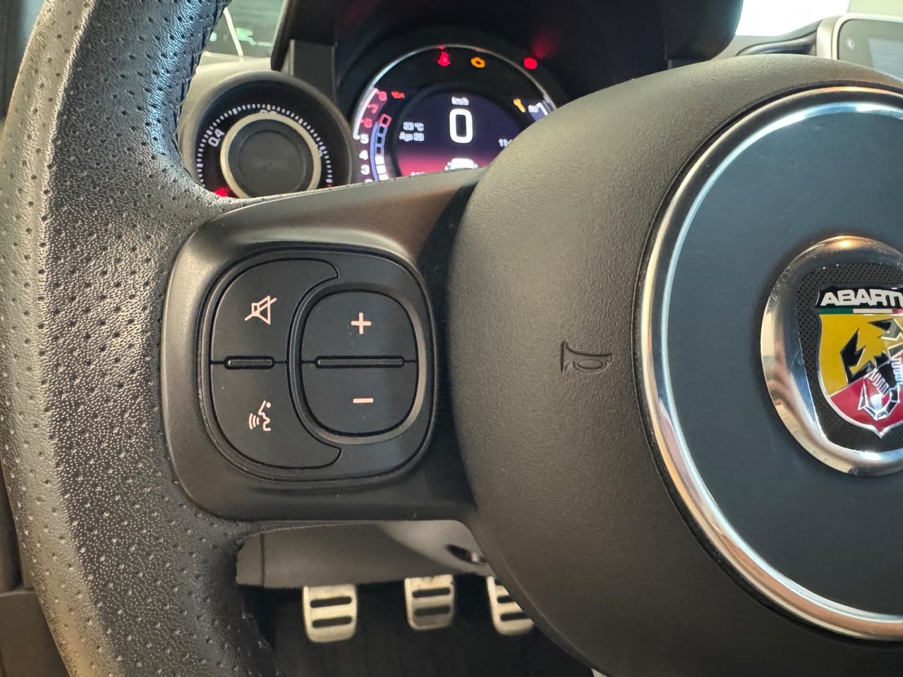 Abarth 595 - 145 CV - GIALLO MODENA - SOLO 29.000 KM