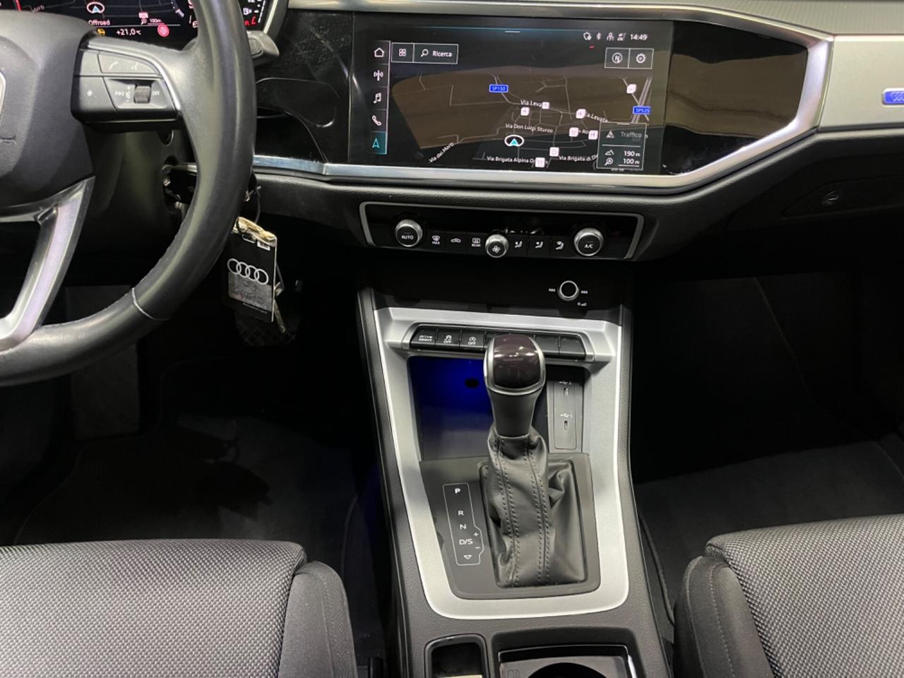 Audi Q3 SPB 35 TDI S tronic line edition*tetto