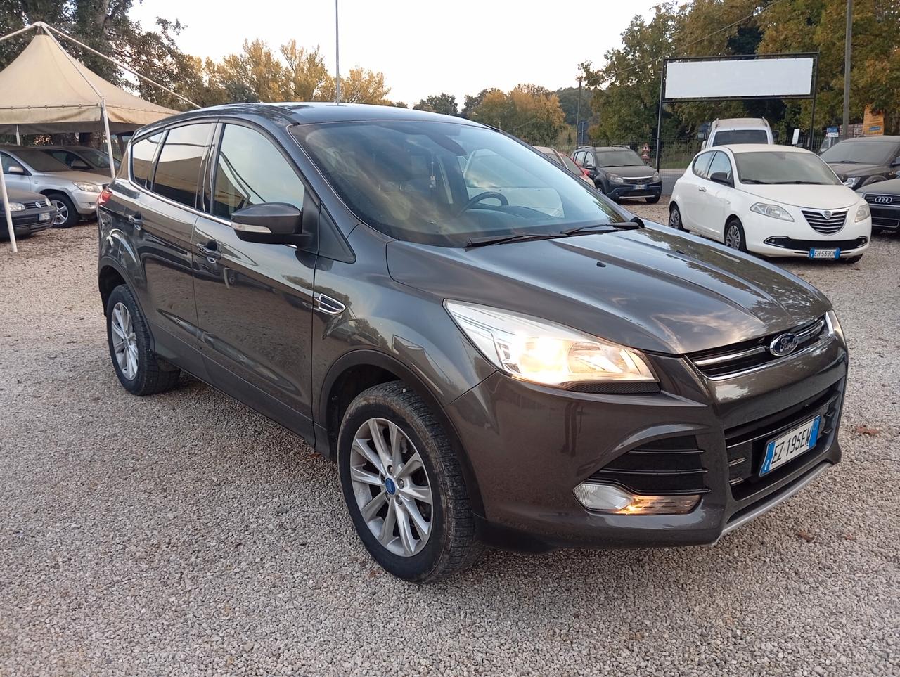 Ford Kuga 2.0 TDCI 150 CV S&S 4WD Powershift Titanium