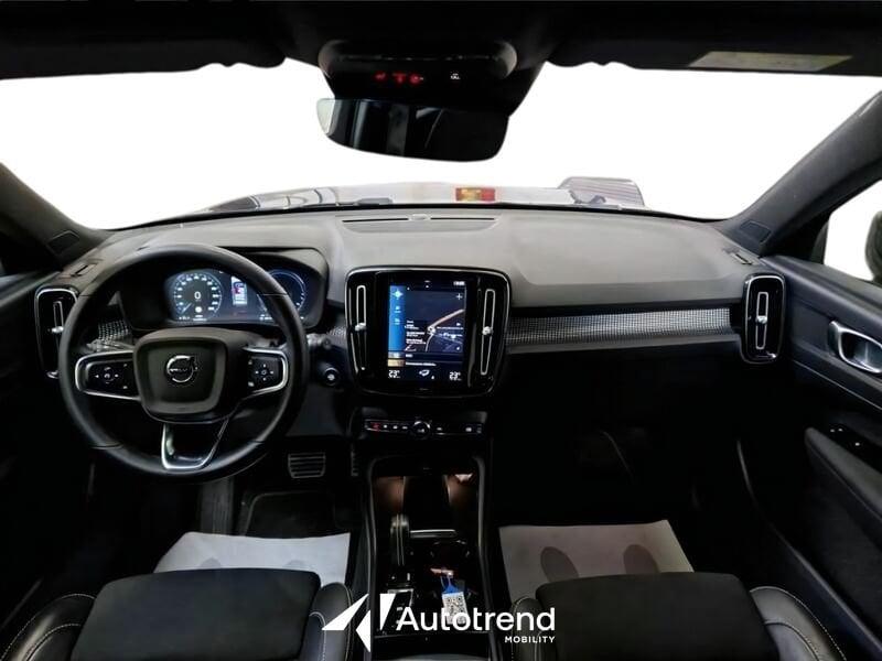 Volvo XC40 T4 129+82 CV Plug-In Hybrid Recharge R-design