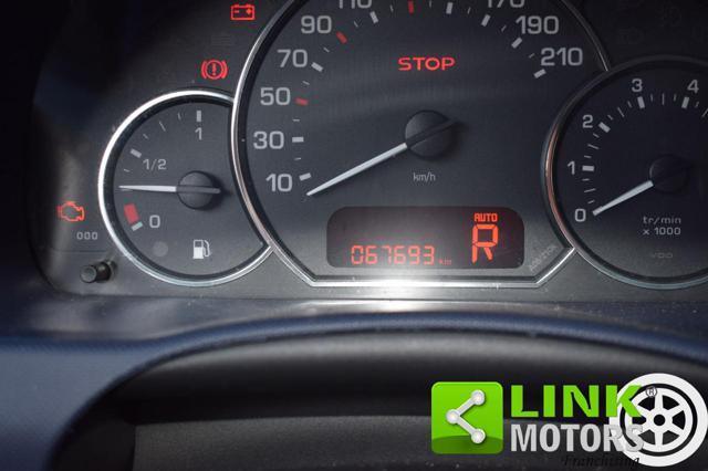 PEUGEOT 1007 1.4 Sporty 2Tronic