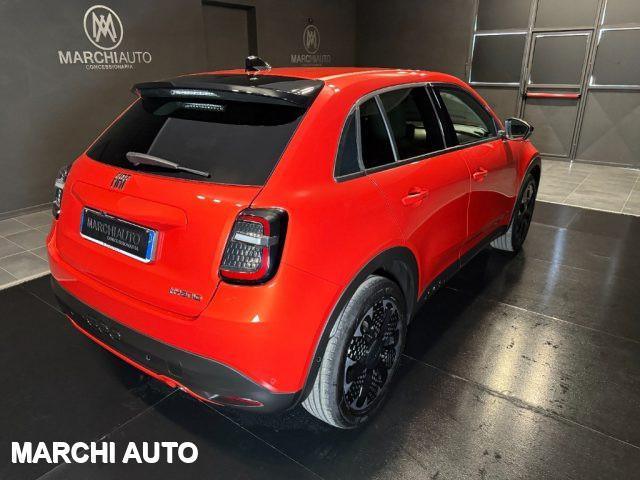 FIAT 600 Hybrid 100 CV DCT MHEV La Prima