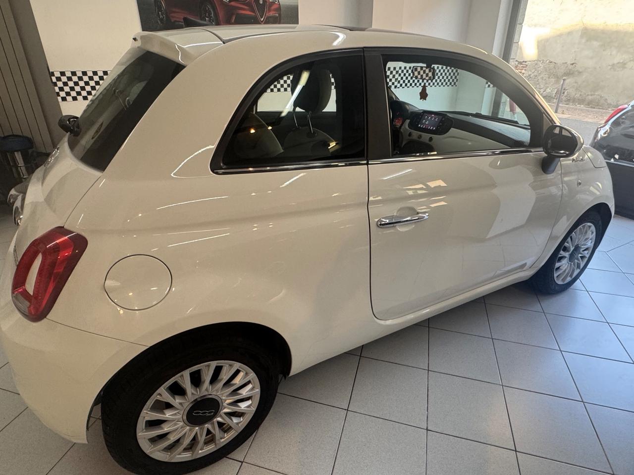 Fiat 500 1.0 Hybrid Dolcevita