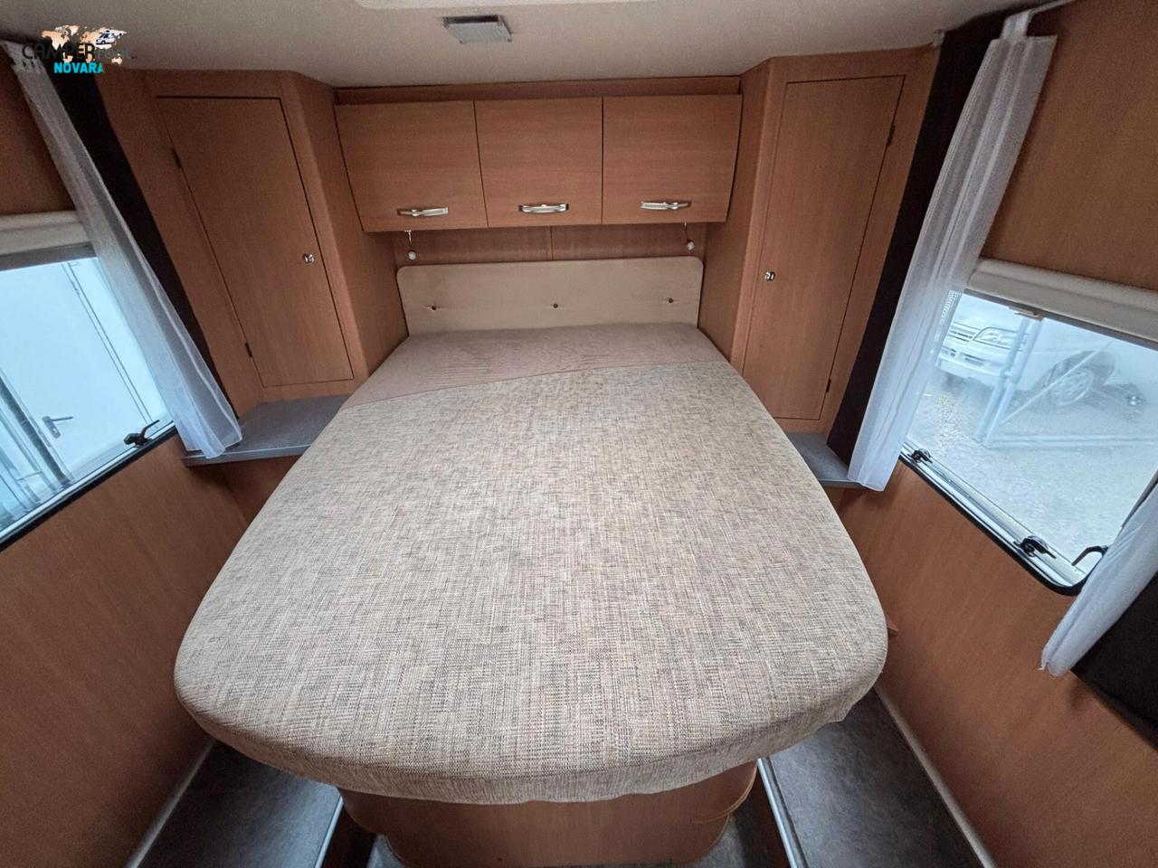 Chausson FLASH 30 - LETTO MATRIMONIALE NAUTICO