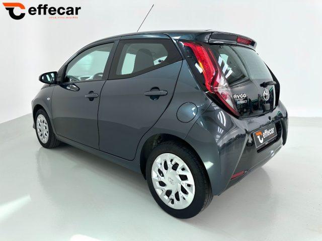 TOYOTA Aygo Connect 1.0 VVT-i 72 CV 5 p x-clusiv